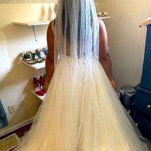 MLW Size 16 Wedding Dress With Slit